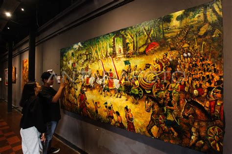 Pameran Lukisan Peparingane Antara Foto