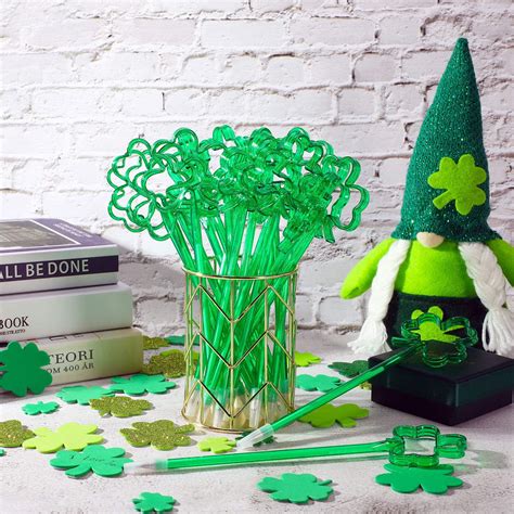 Crtiin 100 Pcs St Patricks Day Pens Shamrock Ballpoint