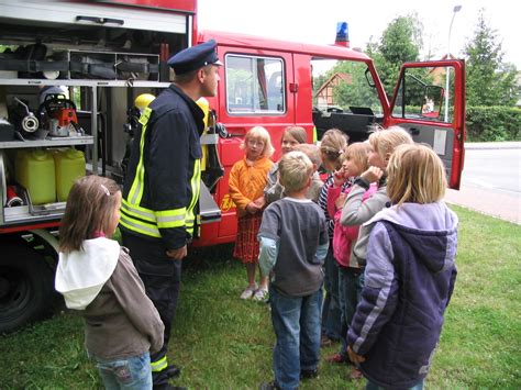 Brandschutzerziehung In Der Grundschule Werben Feuerwehr Der