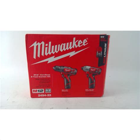 Milwaukee 2-tool Combo Kit | Property Room