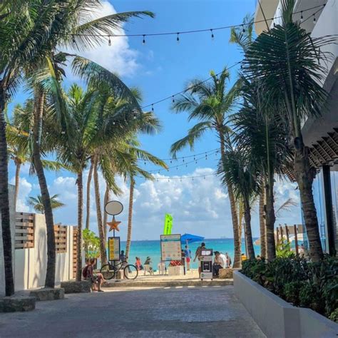 Camina por la Quinta Avenida de Playa del Carmen Escapadas por México