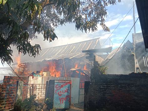 3 Unit Rumah Di Bastiong Talangame Ludes Terbakar Haliyora Id