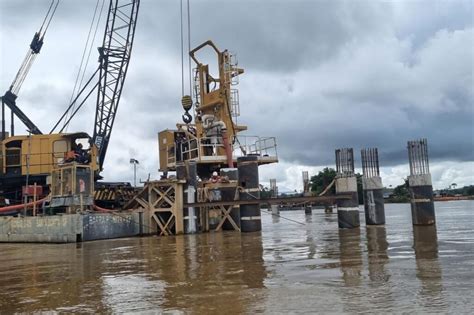 São Félix do Xingu Obra da ponte sobre o Rio Fresco atinge 40 de