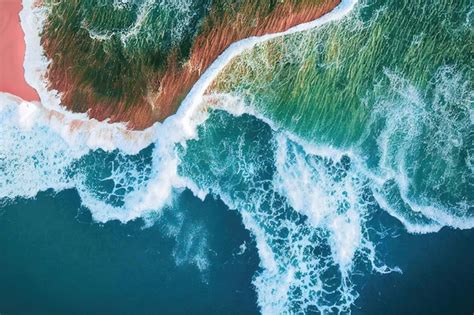 Vue De Dessus Spectaculaire Depuis Une Photo De Drone De La Belle Plage