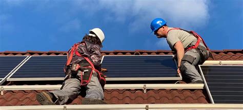 Installing solar panels on your roof: everything you need to know ...