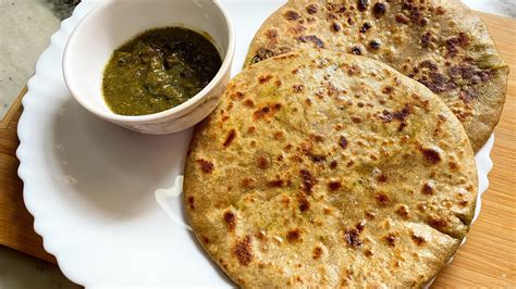 सुबह के नाश्ते में बनाये गर्मागर्म मटर के पराठे Matar Ke Parathe Matar Paratha Recipe Youtube