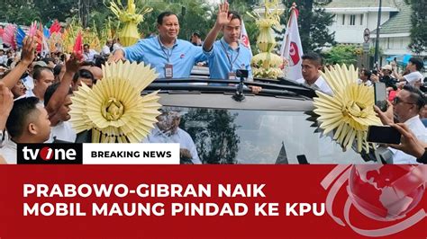 Prabowo Dan Gibran Naik Kendaraan Taktis Maung Dari Taman Suropati Ke