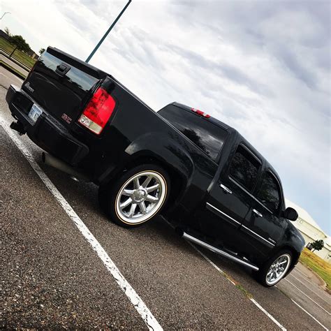 Sundaysubmission 2013 Gmc Sierra Riding Low On Vogue Tyres 😎 Thank You Oscar Aguilera From