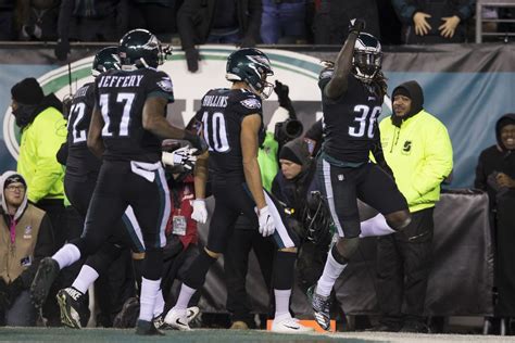 All of the highlights from the Eagles’ Christmas win over the Raiders ...