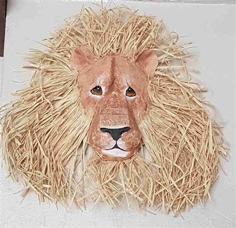 Lion Mask With Raffia Mane • Ultimate Paper Mache