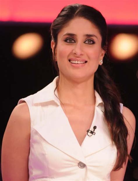 Kareena Kapoor Hairstyles | V Luv Fash!on