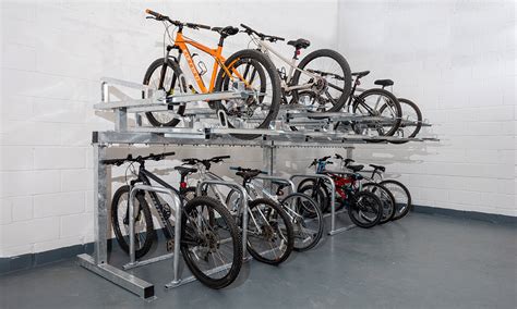 Two Tier Manual Lift Bike Racks Stands Urbanspec