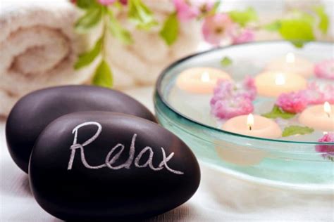 The Basic Techniques of Relaxing Massage - Eri