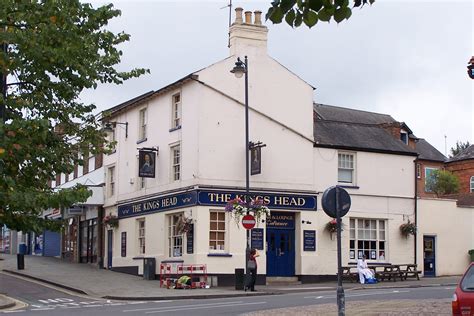 Kings Head Buckingham Pub opening times and reviews