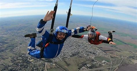 Muere H Ctor Vaccaro Tras Saltar De Avioneta Y No Activar El Paraca Das