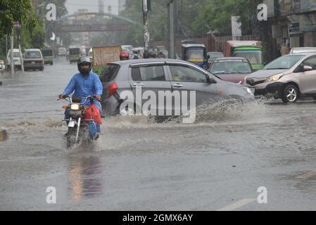 Lahore Pakistan 21st Sep 2021 Pakistani People And Motorists Are On