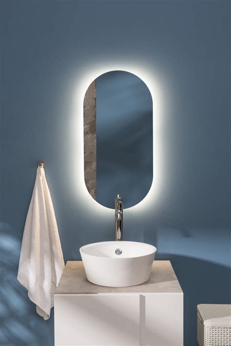 Moen X Mm Oval Led Spegel Med Ambient Belysning