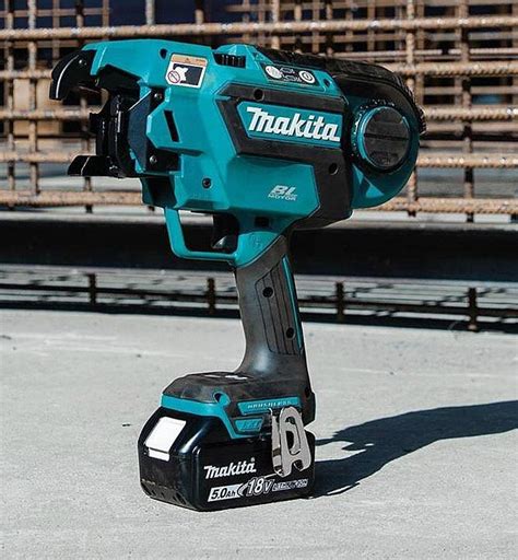 Akumulatorowa wiązarka do zbrojeń Makita DTR180ZJ 14 4V 18V