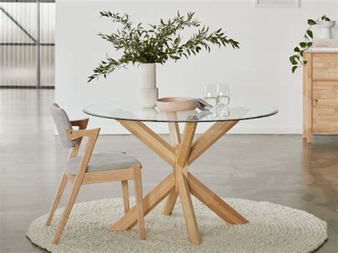 How To Style A Dining Table