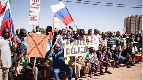 Burkina Faso And Russia Discuss Possible Military Cooperation