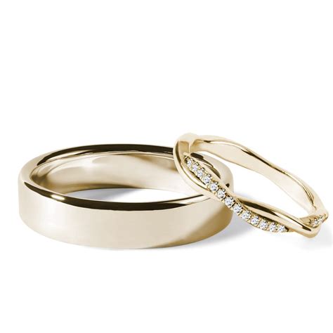 Classic Wedding Set in Gold | KLENOTA