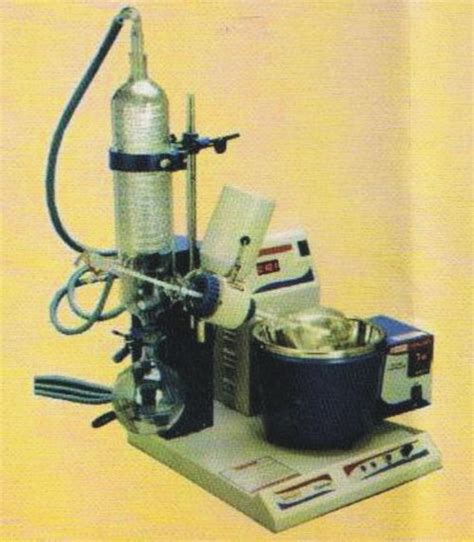 Rotary Vacuum Evaporator Vertical Condenser Model No Ssi64 At Best Price In Ambala Cantt