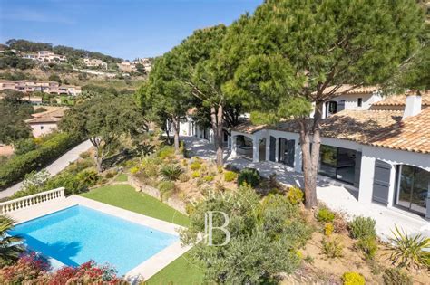 Vente Villa avec Vue mer Sainte maxime 2 499 000 235m²