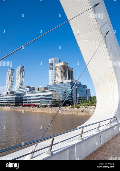 Puente De La Mujer A Rotating Footbridge Designed By Architect