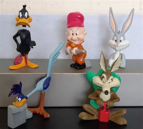 Figuras Sonrics Isla Loca De Los Looney Tunes Solo Figuras En Venta