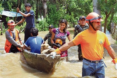 Familias Debieron Ser Evacuadas En Puerto Parada Por Inundaci N La