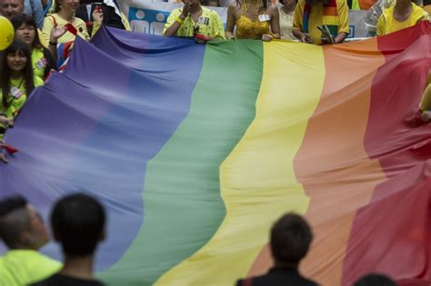 Hong Kong Upholds Same Sex Couples Rights To Inheritance Upi