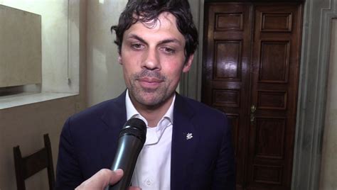 Questione Ztl E Parcheggi A Perugia Intervista Con Sindaco Andrea Romizi