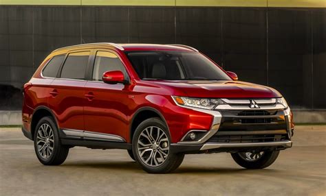 New Look Mitsubishi Outlander Revealed Performancedrive