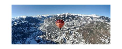 Vol En Montgolfi Re Au Dessus Des Alpes Aoste