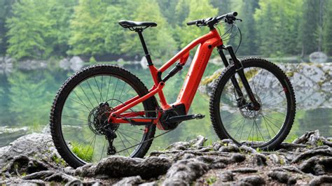 Decathlon Presenta Cuatro Ebikes De Monta A Rockrider