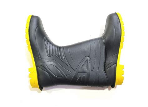 Black Yellow Pvc Safety Gumboots At Rs Pair Azadpur New Delhi