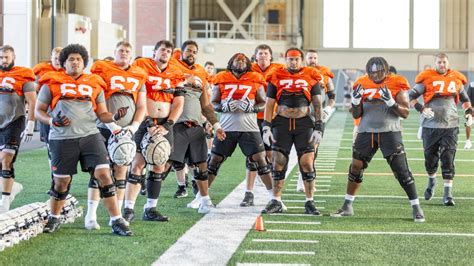 Offensive Line Helps Cowboys Offense Bounce Back In Fall Camp Practice