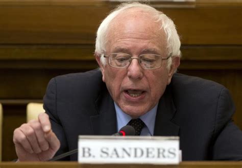 Sanders Releases Very Boring Tax Returns