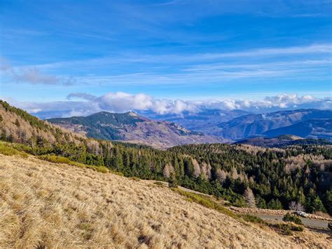 Trekking Sul Cimone Dal Lago Della Ninfa A Pian Cavallaro Un Trolley