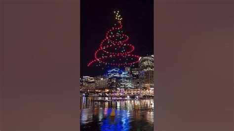 Drone Christmas Light Show (test only) - YouTube