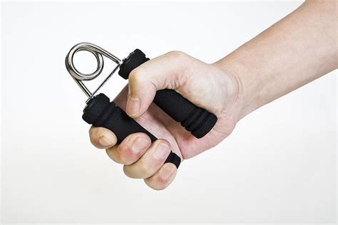 9 Benefits of Hand Grip Strengthener - SkyTechGeek