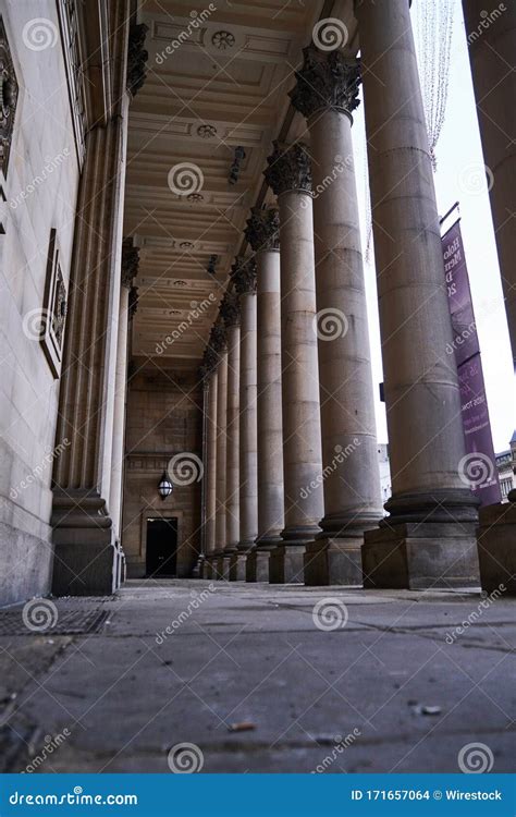 Leeds Town Hall Entrance Pillars Editorial Stock Image Image Of Door