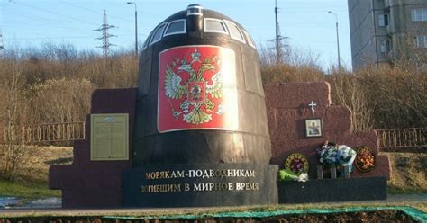 The Tragedy Of The Russian Submarine "Kursk" - A Naval Disaster For Russia In The Year 2000 ...