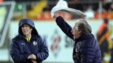 Fenerbahçe de Jorge Jesus tan o hataya büyük tepki Fenerbahçe FB