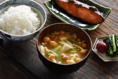 おいしい味噌汁のレシピ 作り方白ごはん