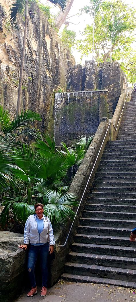 The Queen S Staircase Nassau Bahamas