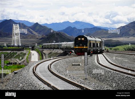 Xigaze China S Tibet Autonomous Region 16th Aug 2014 The First