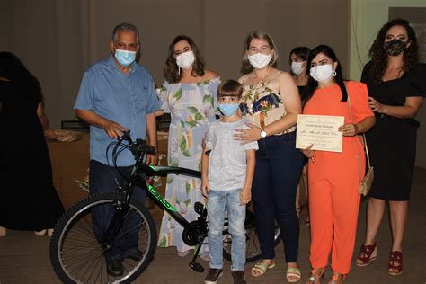 Alunos S O Diplomados E Professores Homenageados Em Cerim Nia De