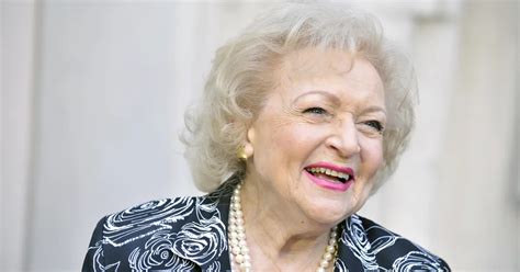 Betty White Honored With USPS Stamp Set For 2025 Release