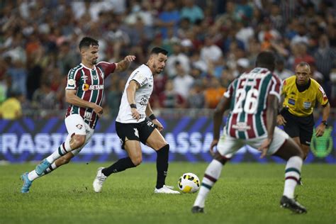 Corinthians Busca Manter Vantagem Hist Rica Contra O Fluminense Em Mata